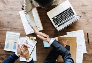cómo elegir una consultora ISO